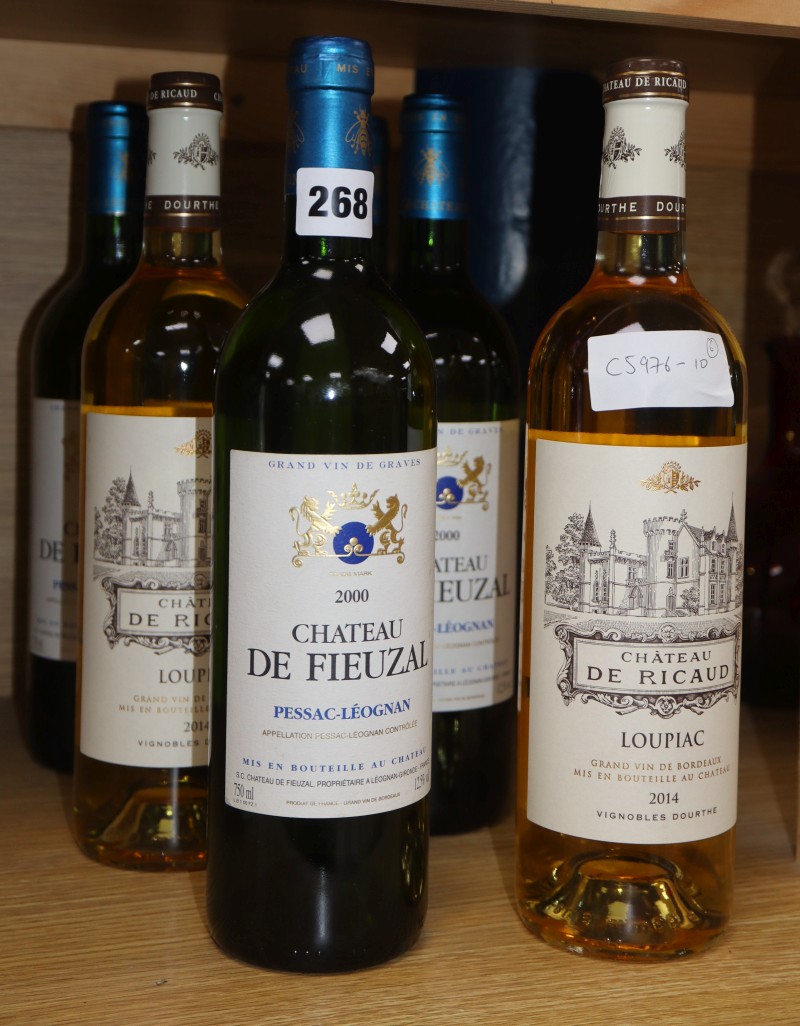 Two bottles of Chateau de Ricaud - Loupiac 2014 and four bottles of Chateau de Fieuzal Blanc- Pessac Leognan 2000